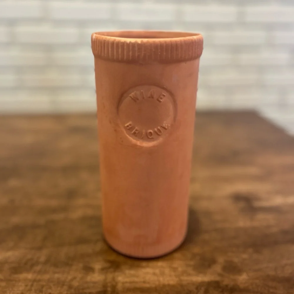 Vintage terra-cotta wine course from Italy